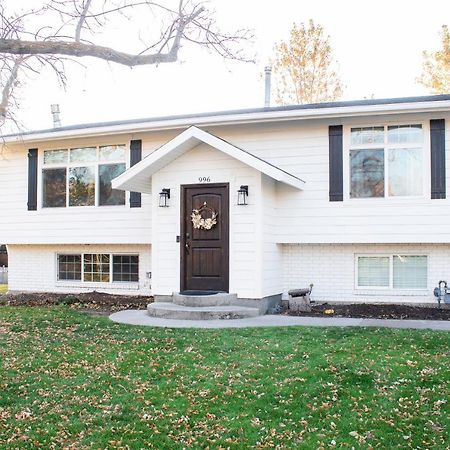 Family Friendly Home - Utah Valley Sanctuary オレム エクステリア 写真
