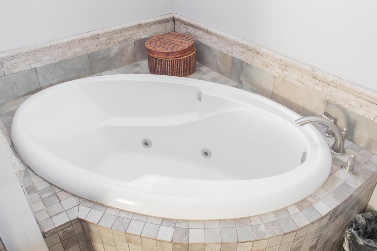 Family Friendly Home - Utah Valley Sanctuary オレム エクステリア 写真