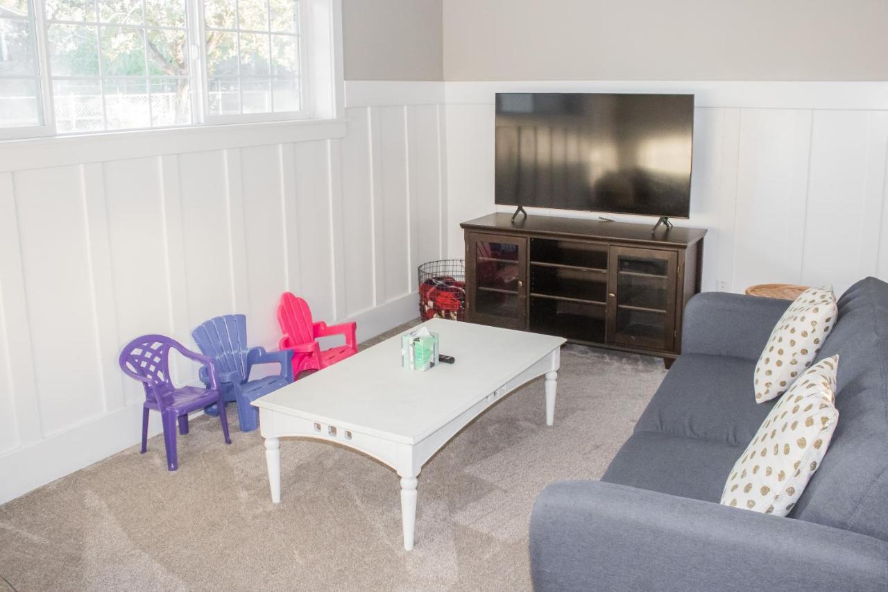 Family Friendly Home - Utah Valley Sanctuary オレム エクステリア 写真
